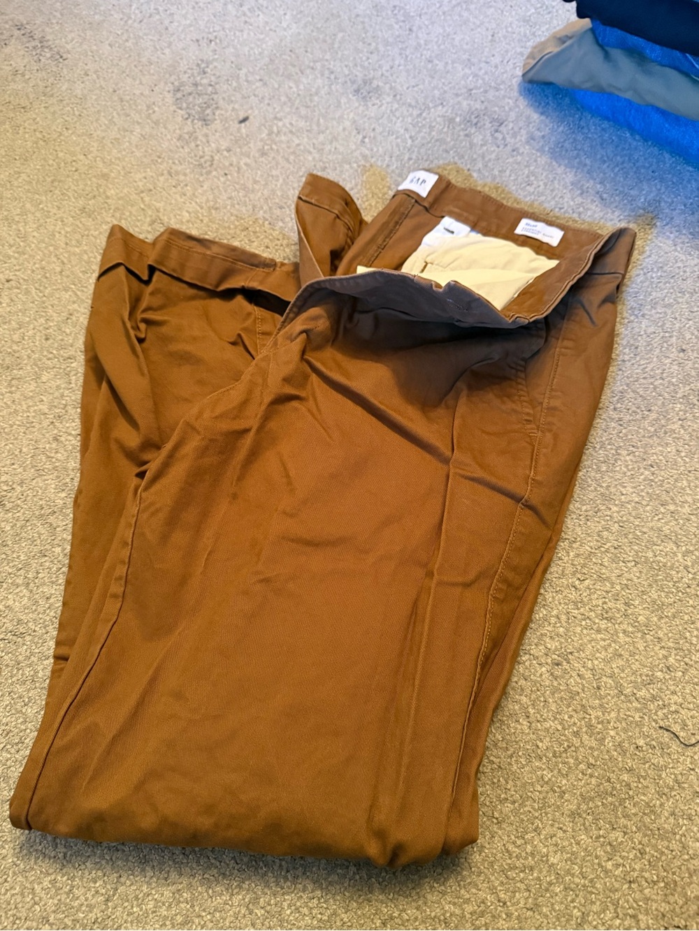 GAP Men's  Chino Pants